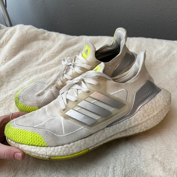 Adidas x Ivy park ultra boost shoes - Picture 2 of 9